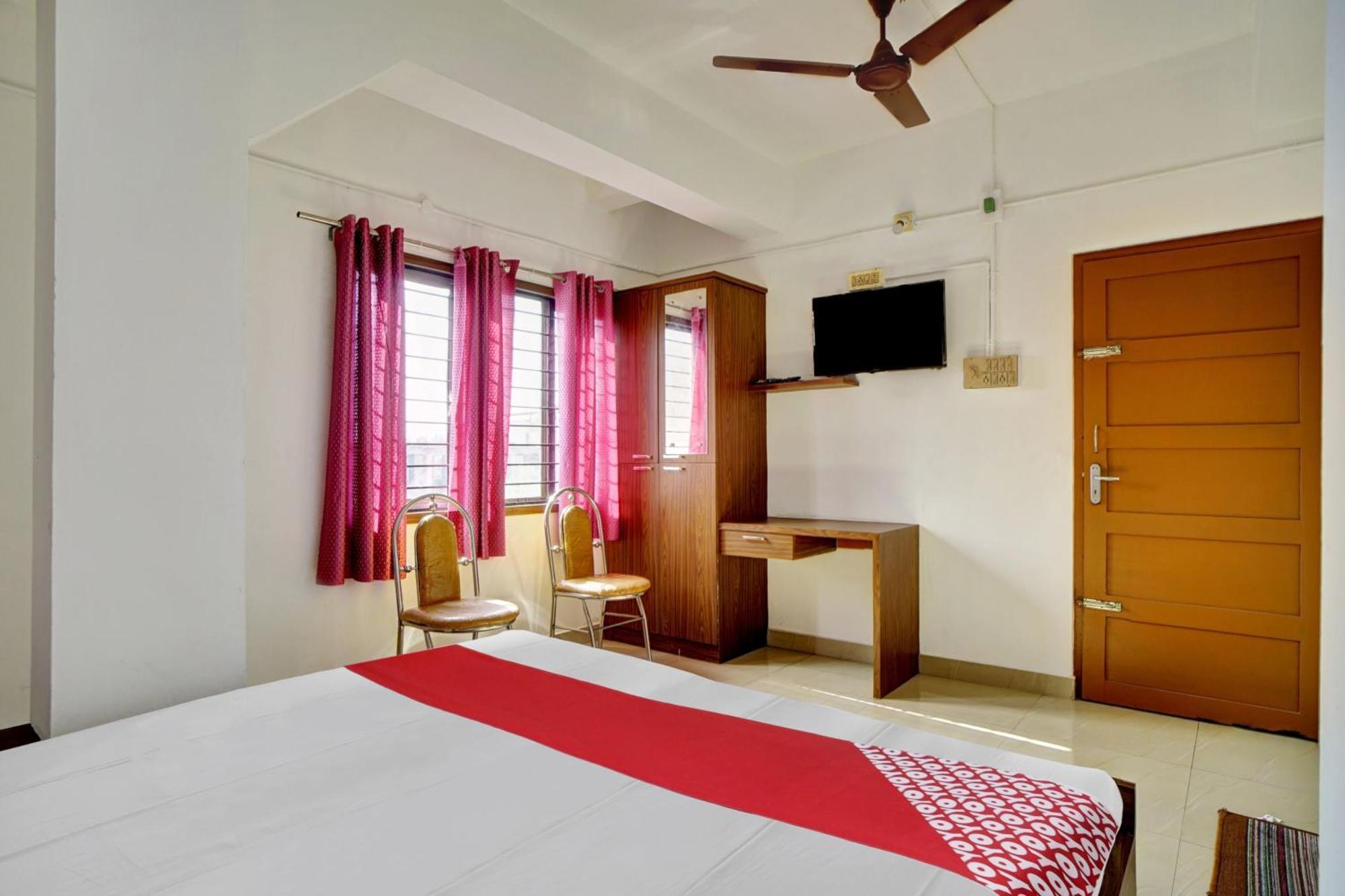 Hotel O Chiyang Hotel Angamaly Exterior foto